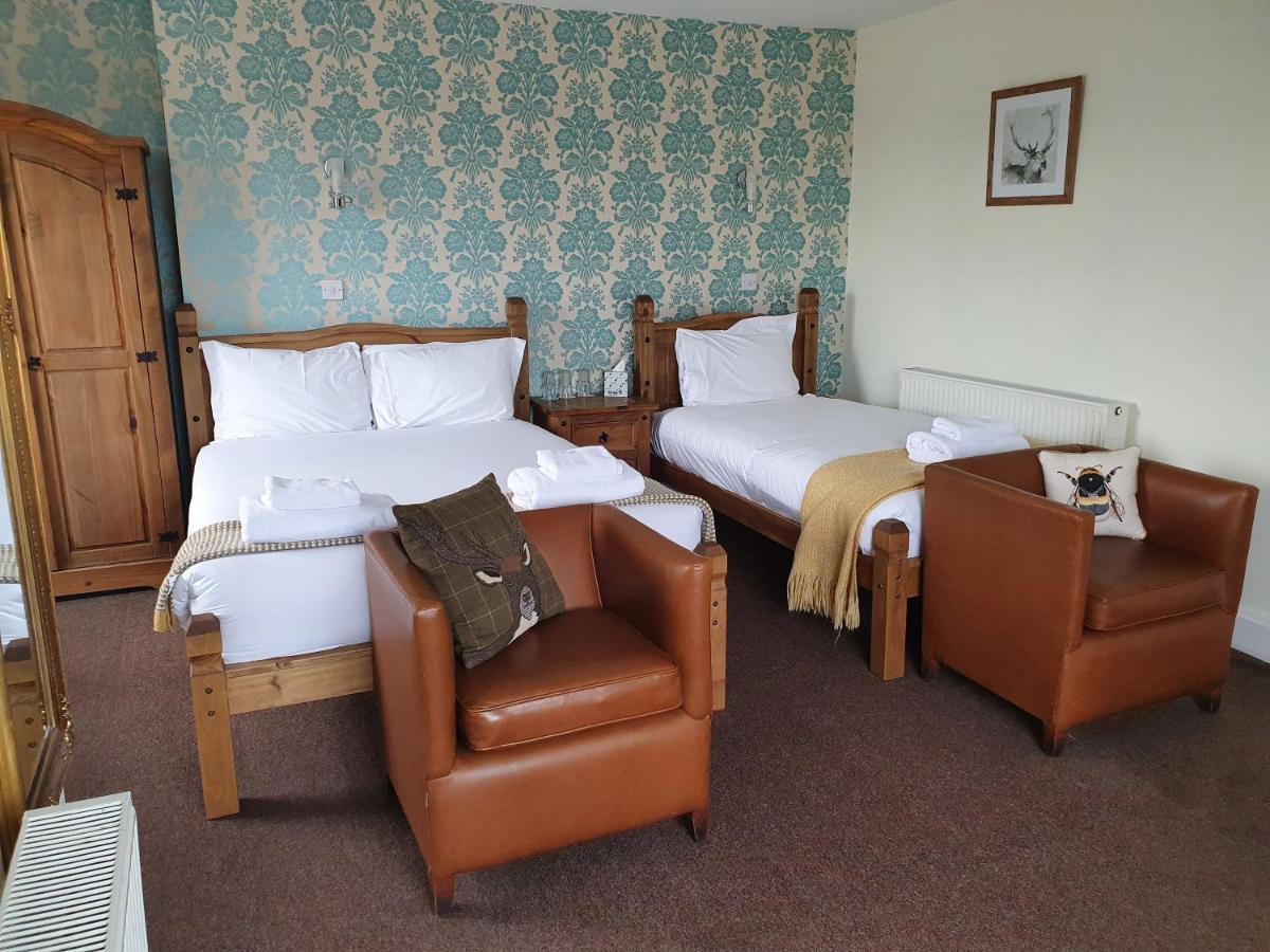 ホテル The Littleton Arms ペンクリッジ エクステリア 写真